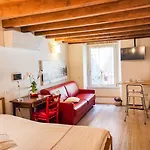 Ai Musei Bed & Breakfast Brescia