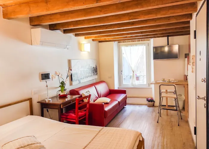 Ai Musei Bed & Breakfast Brescia