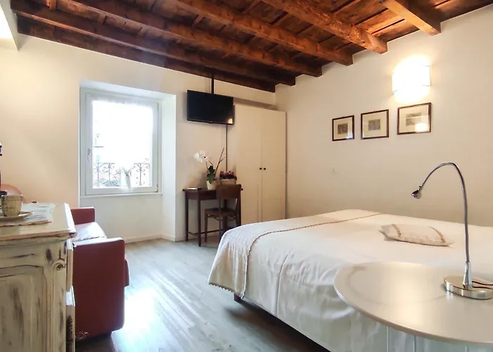 Bed & Breakfast Ai Musei Brescia