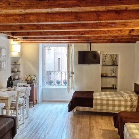 Ai Musei Bed & Breakfast 3*