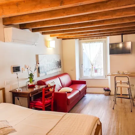 Ai Musei Bed & Breakfast Brescia