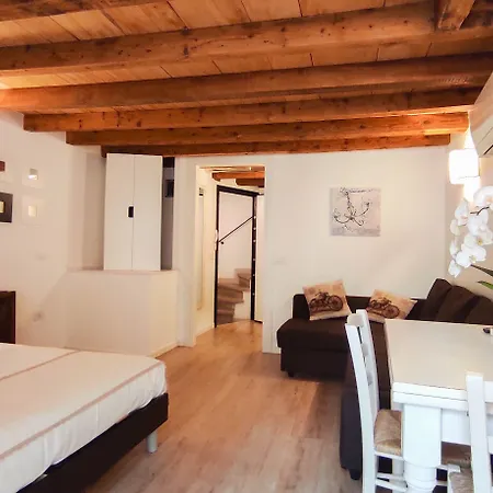 Ai Musei Bed & Breakfast Brescia