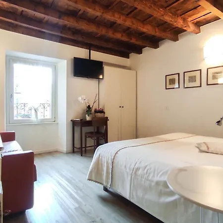 Bed & Breakfast Ai Musei Brescia